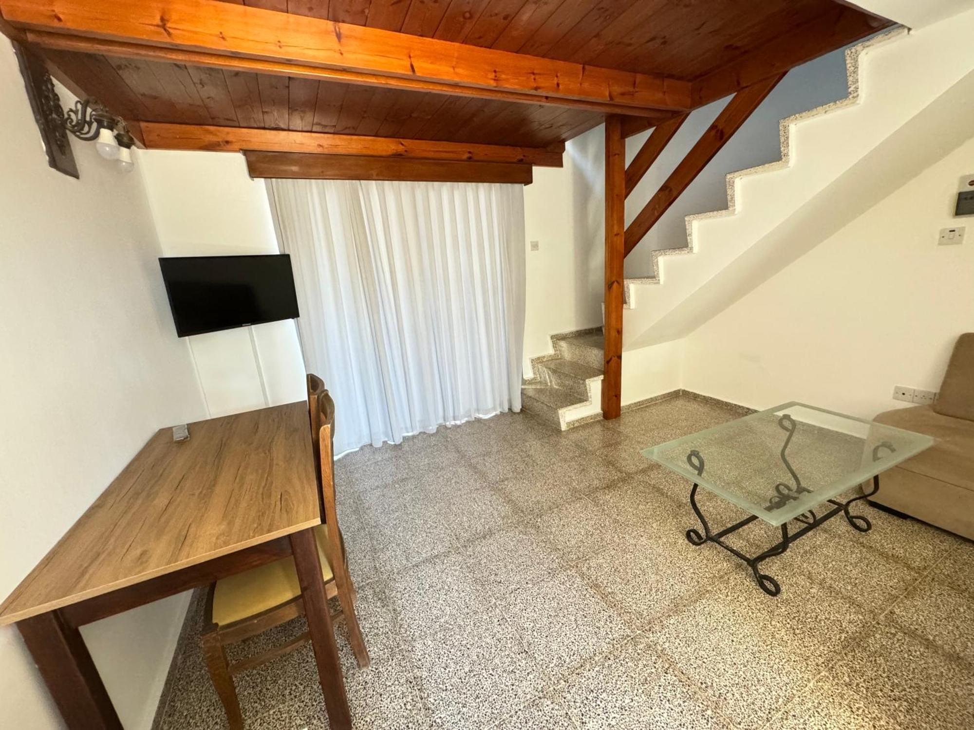 The Horse Farm Hotel Agios Georgios  Exterior foto