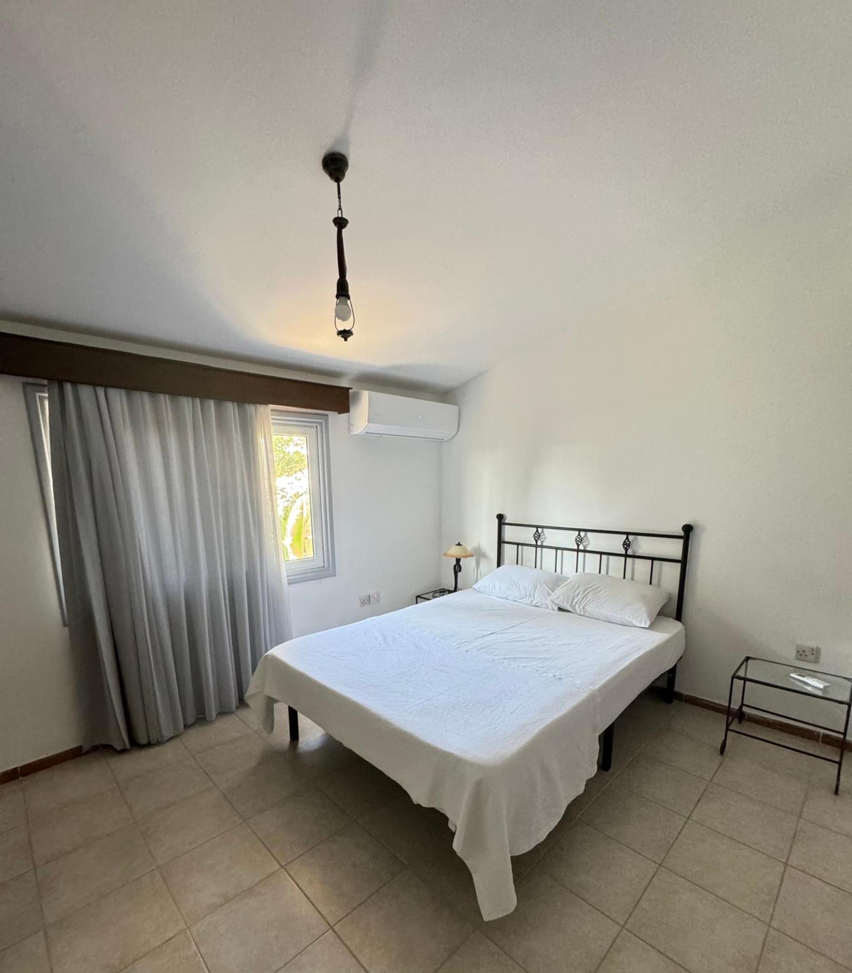 The Horse Farm Hotel Agios Georgios  Exterior foto